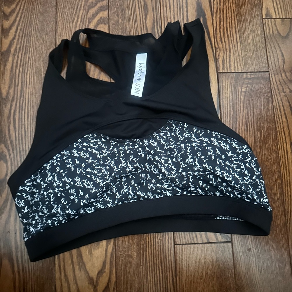 Kyodan Black and White Sports Bra